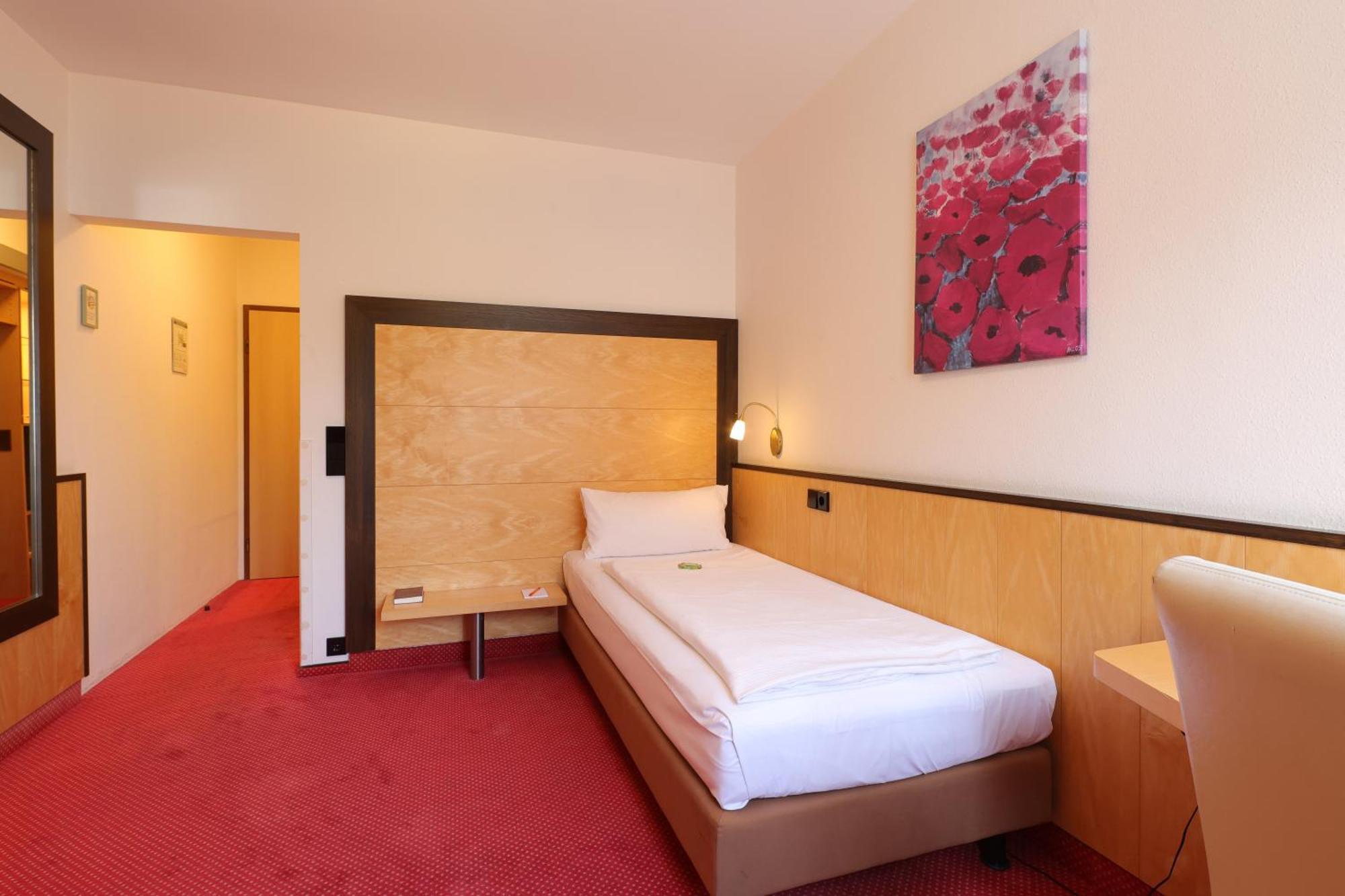 Apart Hotel Deutschmeister Bad Mergentheim Bagian luar foto