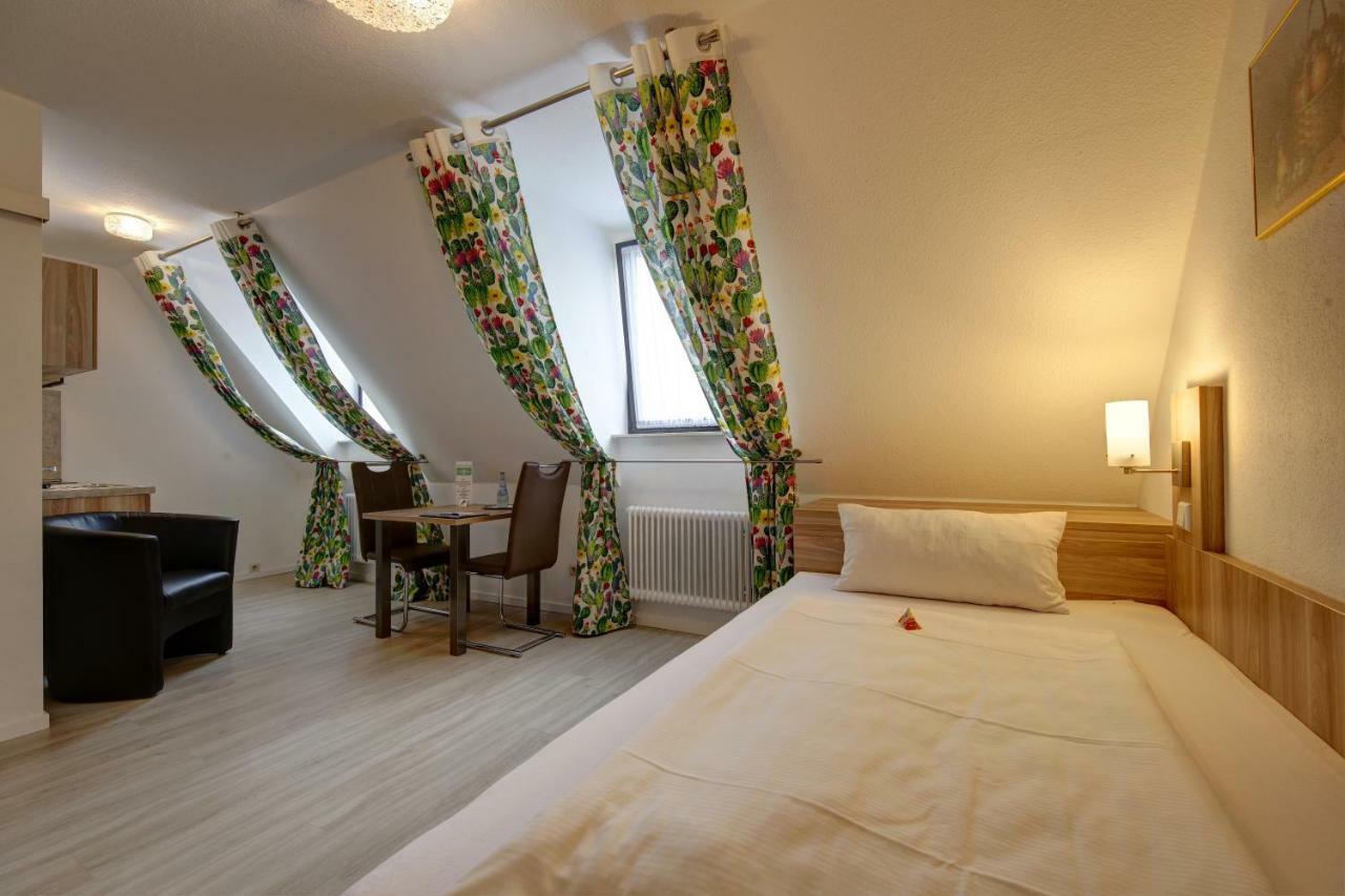 Apart Hotel Deutschmeister Bad Mergentheim Bagian luar foto